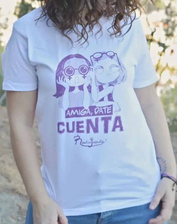 camiseta-min